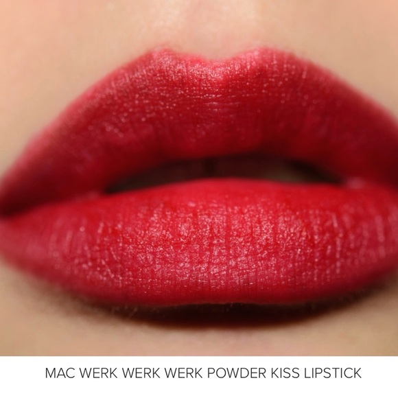 NWT MAC FULL SIZE WERK WERK WERK POWDER KISS LIPSTICK NEW in BOX - Picture 1 of 4
